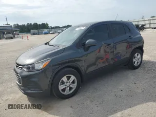 2020 Chevrolet Trax LS with VIN 3GNCJKSBXLL212679, listed as a Copart auction lot 57420675 with 129,286 mi miles and Salvage title. Bid and sale history available at DreamBid. Image 1.