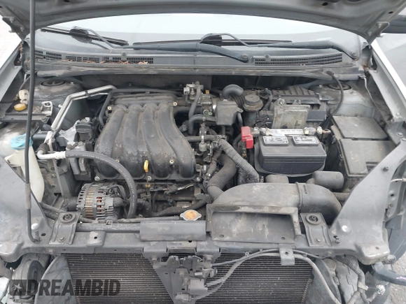 2012 Nissan Sentra SR z VIN 3N1AB6APOCL641642, wystawiony jako IAAI lot #42475409 z przebiegiem 185 419 mil mil oraz . Historia ofert i sprzedaży dostępna na DreamBid. Obrazek 10.
