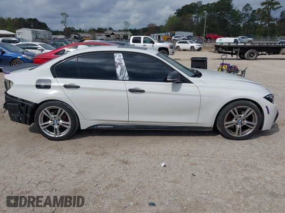 2014 BMW 3 Series 328i with VIN WBA3A5C59EP601126, listed as a IAAI auction lot 41921844 with 124,844 mi miles. Bid and sale history available at carsss.com. Image 13.
