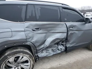 2023 Volkswagen Atlas SE with VIN 1V2JR2CA4PC537049, listed as a Copart auction lot 44129915 with 26,340 mi miles and Salvage title. Bid and sale history available at DreamBid. Image 12.