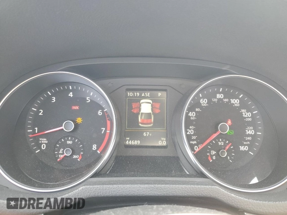 2017 Volkswagen Passat SE z VIN 1VWGT7A32HC062661, wystawiony jako Copart lot #53167835 z przebiegiem 44 689 mil mil oraz Szkoda całkowita • Salvage title. Historia ofert i sprzedaży dostępna na DreamBid. Obrazek 9.
