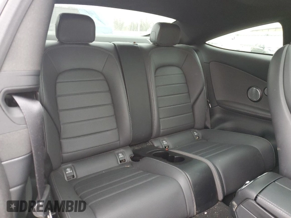 2019 Mercedes-Benz C 300 with VIN WDDWJ8EB6KF843271, listed as a Copart auction lot 52923985 with 139,948 mi miles and Clean Title. Bid and sale history available at DreamBid. Image 10.