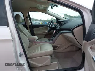 2016 Ford Escape SE with VIN 1FMCU0GX4GUC55365, listed as a IAAI auction lot 41901838 with 72,913 mi miles. Bid and sale history available at carsss.com. Image 5.