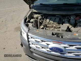 2018 Ford Explorer XLT z VIN 1FM5K8D83JGC42154, wystawiony jako Copart lot #82357525 z przebiegiem 101 670 mil mil oraz Szkoda całkowita • Salvage title. Historia ofert i sprzedaży dostępna na DreamBid. Obrazek 16.