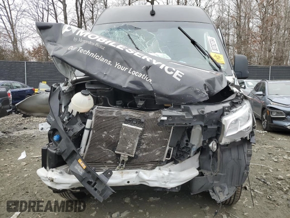 2020 Mercedes-Benz Sprinter with VIN W1W4EBHY1LP210907, listed as a Copart auction lot 83762734 with Not Provided miles and Salvage Title. Bid and sale history available at DreamBid. Image 5.