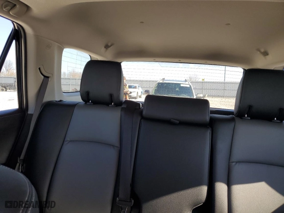 2022 Toyota 4Runner SR5 Premium with VIN JTENU5JR1N6040303, listed as a Copart auction lot 44389705 with 34,263 mi miles and Salvage Title. Bid and sale history available at carsss.com. Image 10.