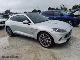 2021 Aston Martin DBX with VIN SCFVUJAW4MTV03930, listed as a Copart auction lot 73946614 with 0 mi miles and Non Repairable. Bid and sale history available at carsss.com. Image 4.