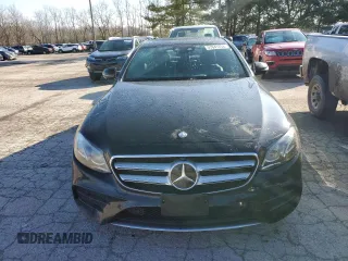 2017 Mercedes-Benz E-Class E 300 Luxury with VIN WDDZF4KB7HA023041, listed as a Copart auction lot 37841253 with 80,765 mi miles. Bid and sale history available at carsss.com. Image 5.