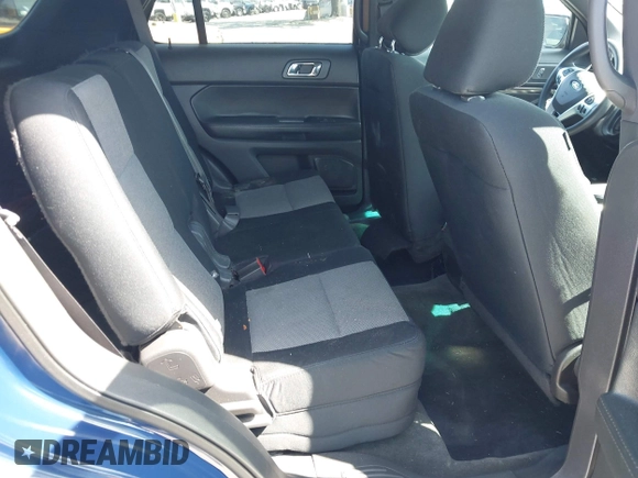 2014 Ford Police Interceptor Utility z VIN 1FM5K8AR7EGC37798, wystawiony jako IAAI lot #42004723 z przebiegiem 146 521 mil mil oraz . Historia ofert i sprzedaży dostępna na DreamBid. Obrazek 8.