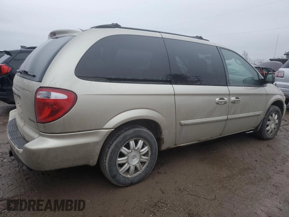 2006 Chrysler Town & Country LWB Touring with VIN 2A4GP54L76R799571, listed as a Copart auction lot 82103314 with 199,113 mi miles and Clean Title. Bid and sale history available at carsss.com. Image 3.