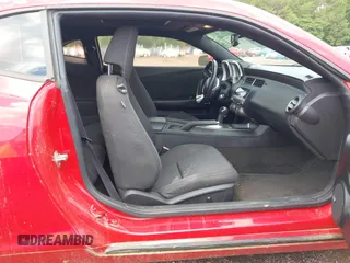 2011 Chevrolet Camaro 1LT with VIN 2G1FB1ED1B9127444, listed as a IAAI auction lot 42351551 with 195,229 mi miles and . Bid and sale history available at DreamBid. Image 5.