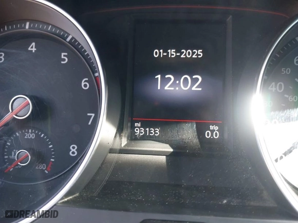 2018 Volkswagen Golf GTI S with VIN 3VW547AU6JM261259, listed as a IAAI auction lot 41314999 with 93,133 mi miles. Bid and sale history available at carsss.com. Image 7.