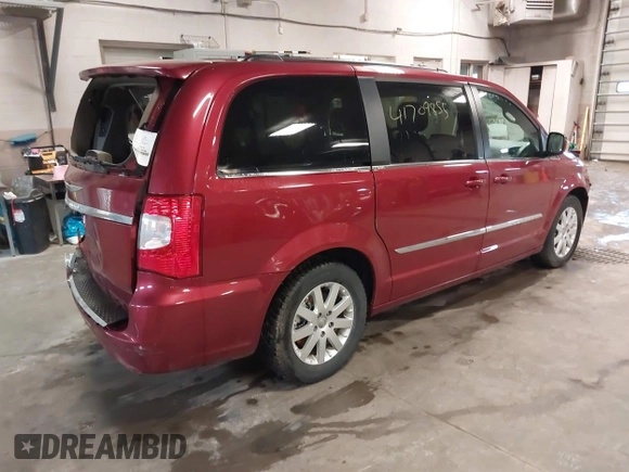 2014 Chrysler Town & Country Touring with VIN 2C4RC1BG4ER300541, listed as a IAAI auction lot 41709855 with 168,052 mi miles. Bid and sale history available at carsss.com. Image 4.