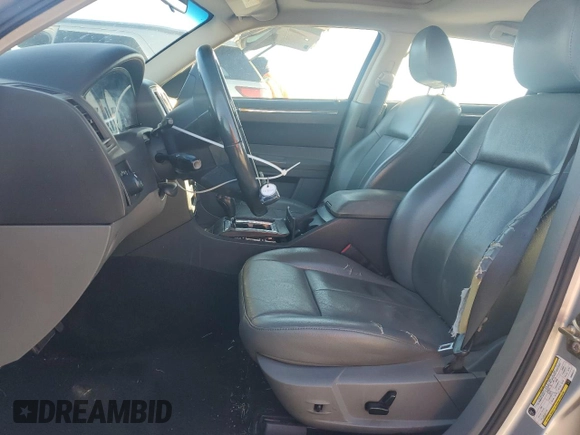 2005 Chrysler 300 Touring AWD with VIN 2C3JK53G45H695417, listed as a Copart auction lot 79775944 with Not Provided miles and Clean Title. Bid and sale history available at DreamBid. Image 7.