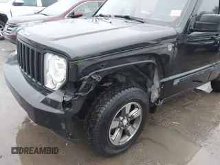 2008 Jeep Liberty Sport z VIN 1J8GN28KX8W187590, wystawiony jako IAAI lot #41440916 z przebiegiem 168 798 mil mil oraz . Historia ofert i sprzedaży dostępna na DreamBid. Obrazek 6.