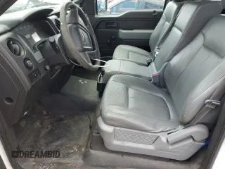 2013 Ford F-150 XL z VIN 1FTMF1CM6DKE78521, wystawiony jako Copart lot #53265605 z przebiegiem 245 087 mil mil oraz Szkoda całkowita • Salvage title. Historia ofert i sprzedaży dostępna na DreamBid. Obrazek 7.