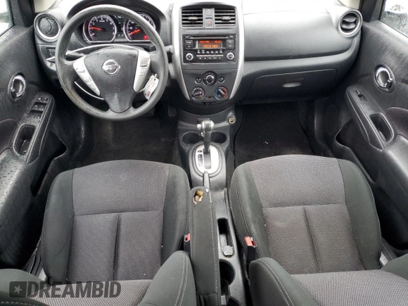 2017 Nissan Versa S z VIN 3N1CN7AP3HL843159, wystawiony jako Copart lot #51965435 z przebiegiem 158 750 mil mil oraz Szkoda całkowita • Salvage title. Historia ofert i sprzedaży dostępna na DreamBid. Obrazek 8.
