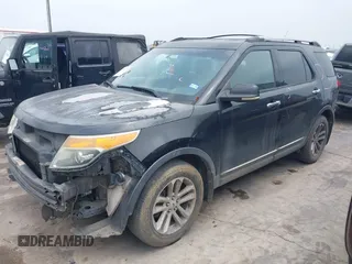 2013 Ford Explorer XLT z VIN 1FM5K7D90DGA55381, wystawiony jako IAAI lot #42194078 z przebiegiem 200 714 mil mil oraz . Historia ofert i sprzedaży dostępna na DreamBid. Obrazek 21.