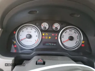 2008 Ford Focus SE с VIN 1FAHP35N98W215265, выставлен на аукционе Copart как лот 54063445 с пробегом 240 172 миль миль и Списание • Salvage title. История ставок и продаж доступна на DreamBid. Изображение 9.
