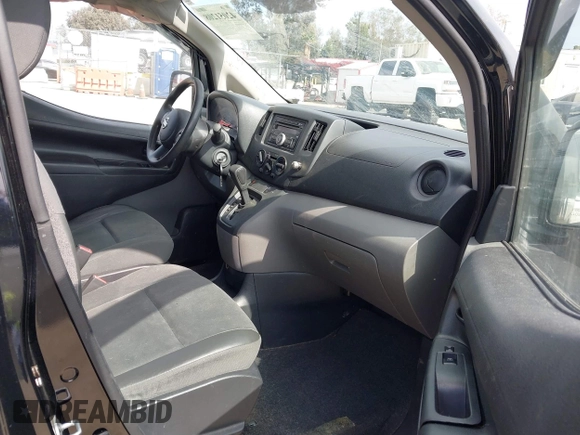 2014 Nissan NV200 S with VIN 3N6CM0KN9EK690788, listed as a IAAI auction lot 42051208 with 112,427 mi miles and . Bid and sale history available at DreamBid. Image 5.