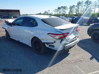 2020 Toyota Camry SE with VIN 4T1G11AK1LU964200, listed as a IAAI auction lot 41884627 with 66,308 mi miles. Bid and sale history available at carsss.com. Image 3.