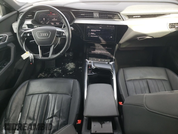 2022 Audi e-tron Premium with VIN WA1AAAGE4NB023103, listed as a Copart auction lot 43551575 with 97,461 mi miles and Salvage Title. Bid and sale history available at DreamBid. Image 8.