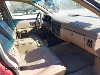 1995 Chevrolet Caprice with VIN 1G1BL82P5SR173805, listed as a IAAI auction lot 41678348 with 147,753 mi miles and . Bid and sale history available at DreamBid. Image 5.
