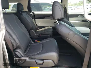 2022 Kia Carnival LXS with VIN KNDNB4H34N6161672, listed as a Copart auction lot 57750174 with 23,220 mi miles and Salvage Title. Bid and sale history available at carsss.com. Image 11.
