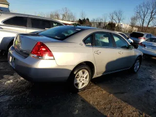 2008 Chevrolet Impala LS with VIN 2G1WB58N989195656, listed as a Copart auction lot 42233925 with 186,117 mi miles and Non Repairable. Bid and sale history available at DreamBid. Image 3.