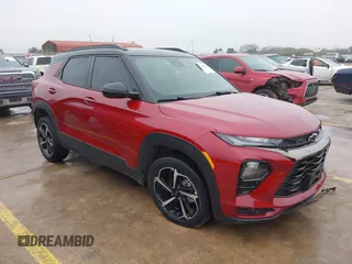 2021 Chevrolet TrailBlazer RS with VIN KL79MTSLXMB064381, listed as a IAAI auction lot 41431411 with 35,728 mi miles. Bid and sale history available at carsss.com. Image 1.