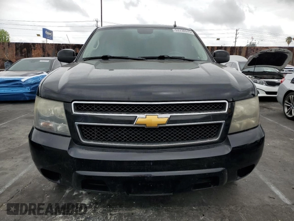 2013 Chevrolet Tahoe LT with VIN 1GNSCBE03DR106164, listed as a Copart auction lot 53738575 with 126,885 mi miles and Salvage title. Bid and sale history available at DreamBid. Image 5.