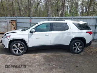 2018 Chevrolet Traverse LT z VIN 1GNEVHKW4JJ275817, wystawiony jako IAAI lot #42179473 z przebiegiem 81 595 mil mil oraz . Historia ofert i sprzedaży dostępna na DreamBid. Obrazek 14.
