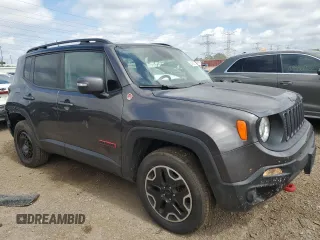2016 Jeep Renegade Trailhawk with VIN ZACCJBCT5GPE16139, listed as a Copart auction lot 62498705 with 117,080 mi miles and Salvage title. Bid and sale history available at DreamBid. Image 4.
