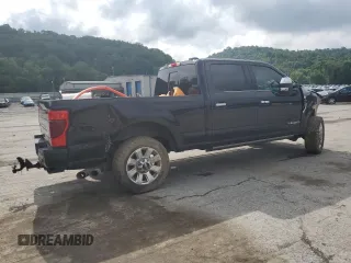 2021 Ford F-250 XL z VIN 1FT8W2BT0MED82561, wystawiony jako Copart lot #54573605 z przebiegiem 101 670 mil mil oraz Szkoda całkowita • Salvage title. Historia ofert i sprzedaży dostępna na DreamBid. Obrazek 3.