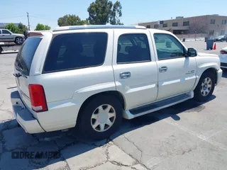 2004 Cadillac Escalade with VIN 1GYEK63N54R122875, listed as a IAAI auction lot 42736386 with 143,422 mi miles and . Bid and sale history available at DreamBid. Image 4.