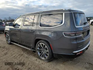 2023 Jeep Grand Wagoneer Series III z VIN 1C4SJVGP5PS512227, wystawiony jako Copart lot #41462895 z przebiegiem Nie podano mil oraz Szkoda całkowita • Salvage title. Historia ofert i sprzedaży dostępna na DreamBid. Obrazek 2.