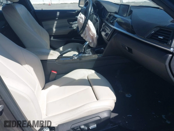 2013 BMW 3 Series 328i with VIN WBA3C1C58DF443711, listed as a IAAI auction lot 41828396 with 81,132 mi miles. Bid and sale history available at carsss.com. Image 5.