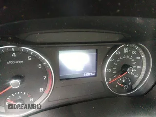 2021 Kia Forte LXS z VIN 3KPF24AD3ME370093, wystawiony jako IAAI lot #42253166 z przebiegiem 31 371 mil mil oraz . Historia ofert i sprzedaży dostępna na DreamBid. Obrazek 7.
