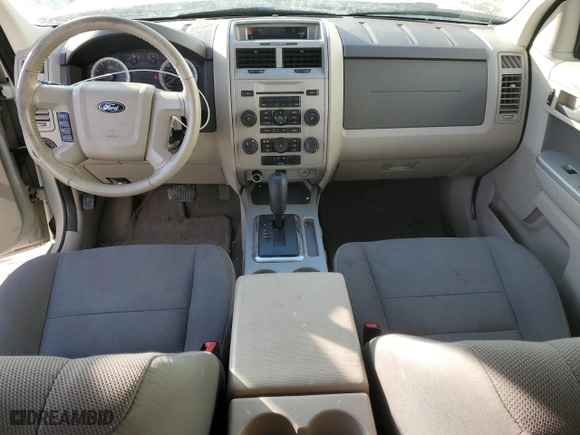 2009 Ford Escape XLT with VIN 1FMCU93G89KA56814, listed as a Copart auction lot 48733485 with 124,063 mi miles and Salvage Title. Bid and sale history available at carsss.com. Image 8.