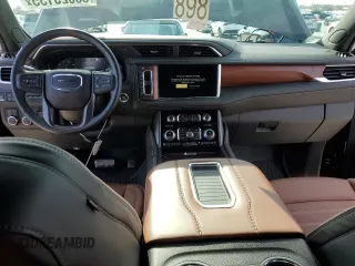 2023 GMC Yukon Denali Ultimate with VIN 1GKS2EKL7PR100968, listed as a Copart auction lot 88025135 with 6,423 mi miles and Salvage Title. Bid and sale history available at carsss.com. Image 8.