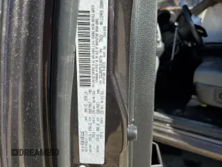 2018 Ram 1500 Express z VIN 3C6JR6AT8JG194710, wystawiony jako Copart lot #76321214 z przebiegiem 77 168 mil mil oraz Szkoda całkowita • Salvage title. Historia ofert i sprzedaży dostępna na DreamBid. Obrazek 13.
