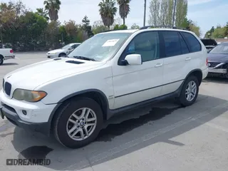 2005 BMW X5 3.0i with VIN 5UXFA135X5LY01429, listed as a IAAI auction lot 42045899 with 158,533 mi miles. Bid and sale history available at carsss.com. Image 2.