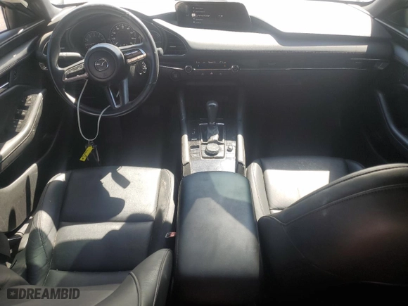 2019 Mazda Mazda3 Hatchback with VIN JM1BPAJM1K1132824, listed as a Copart auction lot 63110714 with 60,590 mi miles and Salvage Title. Bid and sale history available at carsss.com. Image 8.