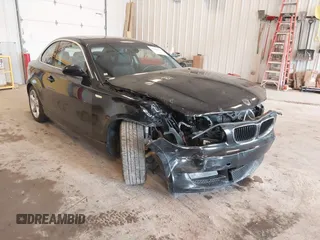 2008 BMW 1 Series 128i с VIN WBAUP73538VF08748, выставлен на аукционе IAAI как лот 42383737 с пробегом 153 522 миль миль и . История ставок и продаж доступна на DreamBid. Изображение 1.