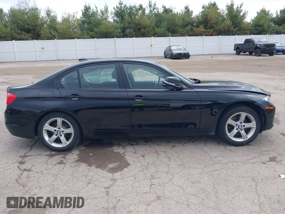 2014 BMW 3 Series 320i xDrive with VIN WBA3C3C51EF983320, listed as a IAAI auction lot 42091122 with 12,312 mi miles and . Bid and sale history available at DreamBid. Image 12.