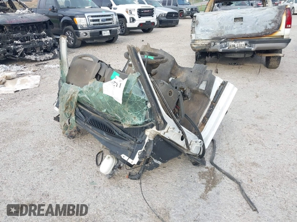 2006 Chevrolet Silverado 1500 Work Truck with VIN 3GCEC14XX6G233625, listed as a IAAI auction lot 42107211 with Not Provided miles. Bid and sale history available at carsss.com. Image 2.