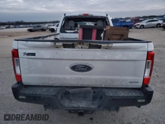2017 Ford F-250 XL z VIN 1FT7W2A66HEE73878, wystawiony jako Copart lot #88638885 z przebiegiem Nie podano mil oraz Szkoda całkowita • Salvage title. Historia ofert i sprzedaży dostępna na DreamBid. Obrazek 10.