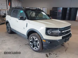 2024 Ford Bronco Sport Outer Banks z VIN 3FMCR9C69RRF55495, wystawiony jako IAAI lot #42116001 z przebiegiem 2 834 mil mil oraz . Historia ofert i sprzedaży dostępna na DreamBid. Obrazek 1.