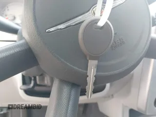 2008 Chrysler PT Cruiser с VIN 3A8FY48B48T146120, выставлен на аукционе IAAI как лот 42317699 с пробегом 212 012 миль миль и . История ставок и продаж доступна на DreamBid. Изображение 11.