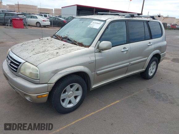 2003 Suzuki XL-7 Touring with VIN JS3TY92V634103506, listed as a IAAI auction lot 41593602 with 176,477 mi miles. Bid and sale history available at carsss.com. Image 2.
